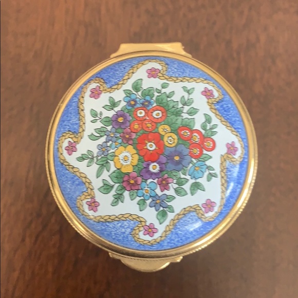 Staffordshire Enamel Box - Picture 1 of 4